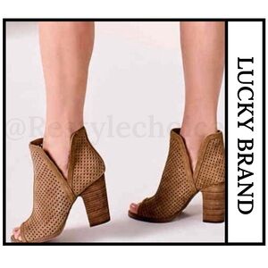 lucky brand lucky brand wome 8.5 W Wide brown leather livey bootie ankle